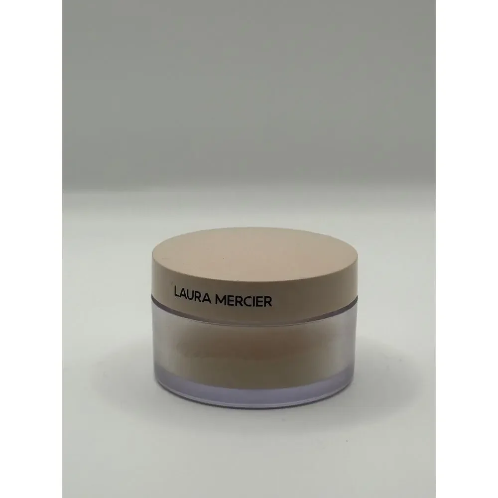 Laura Mercier “Translucent” Mini Ultra-Blur Translucent Setting Powder - Picture 6 of 6